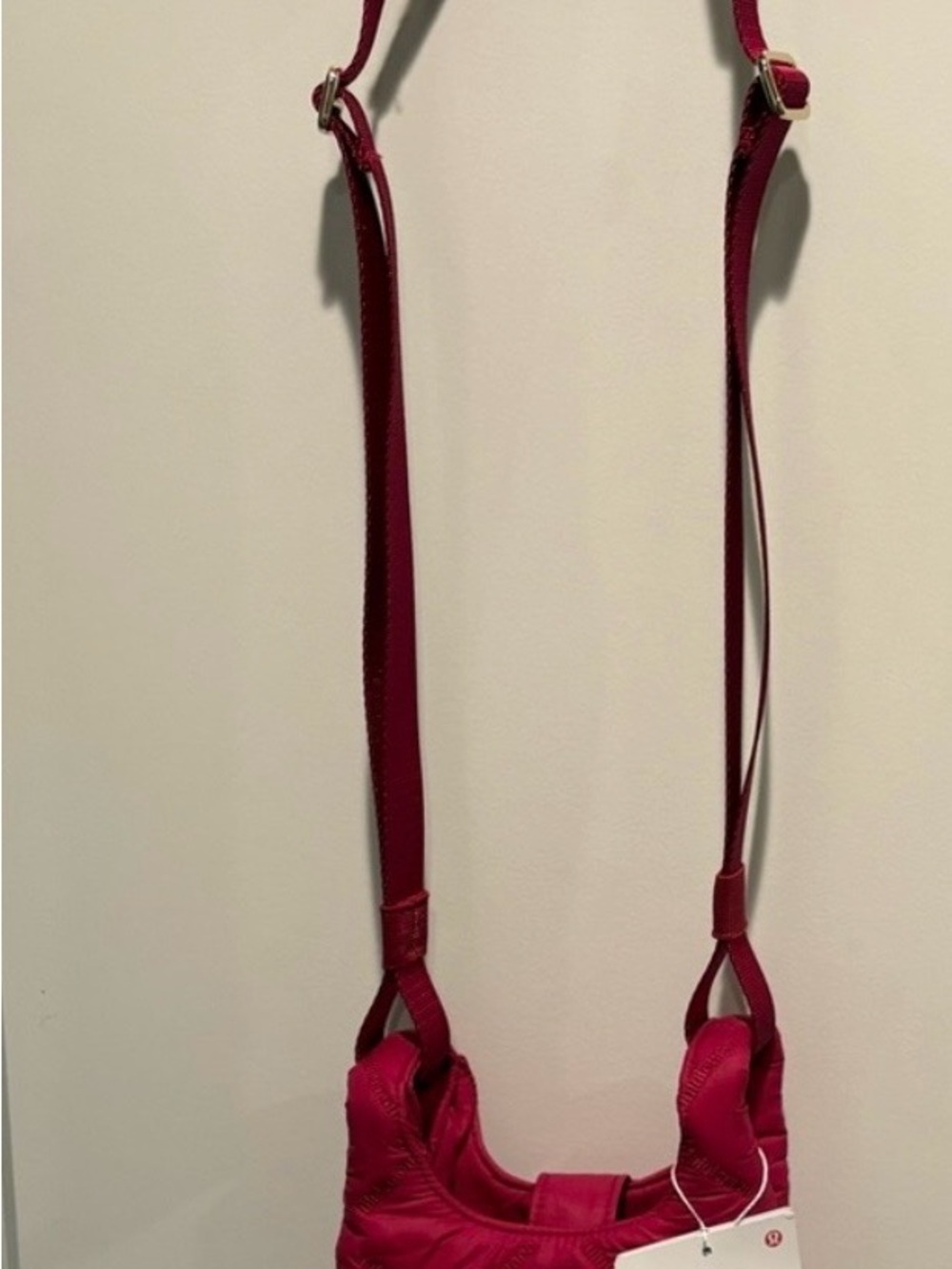 lululemon athletica  Quilted Pleasures Phone Crossbody Shoulder Bag Berry Color - Picture 2 of 5